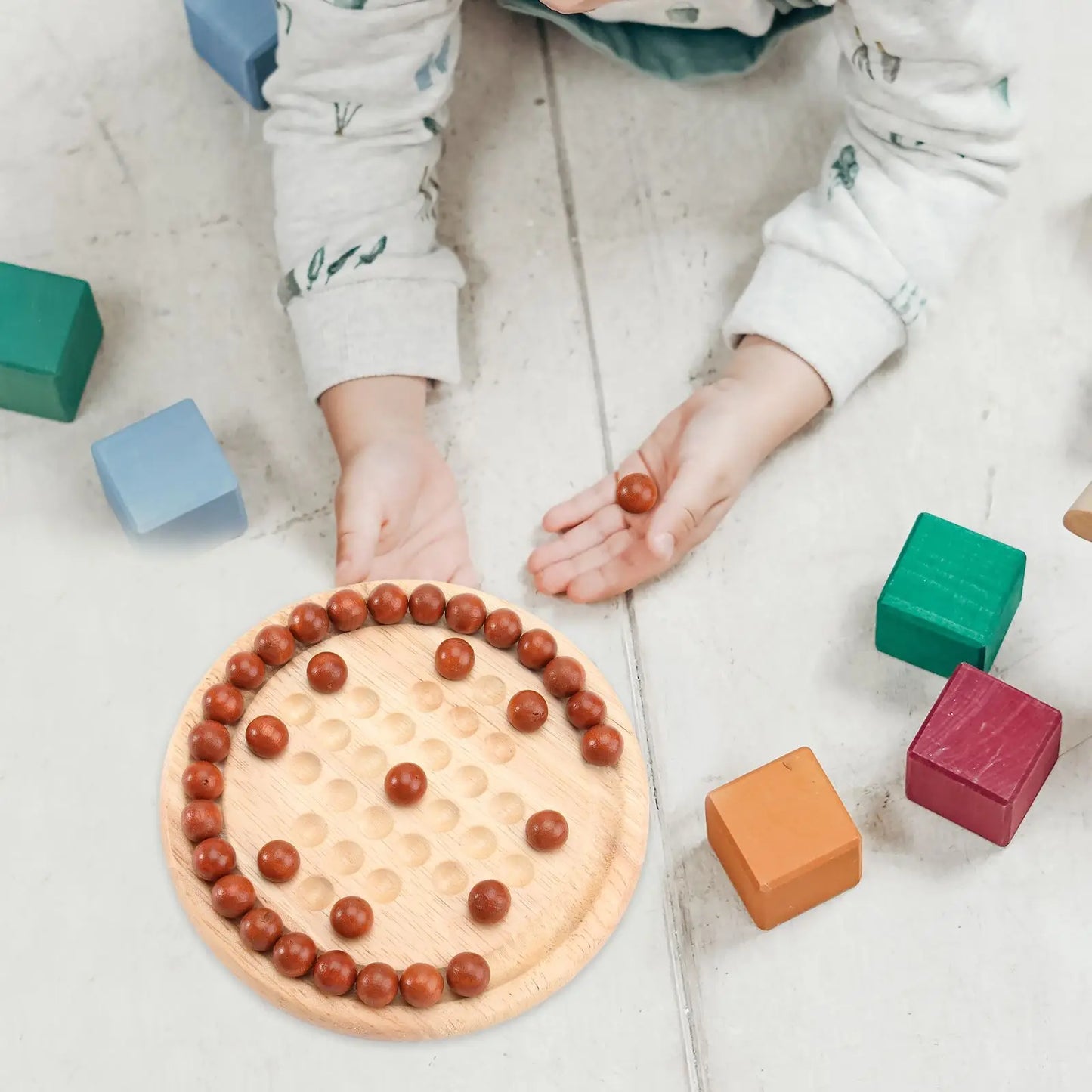 Wooden Solitaire Toy